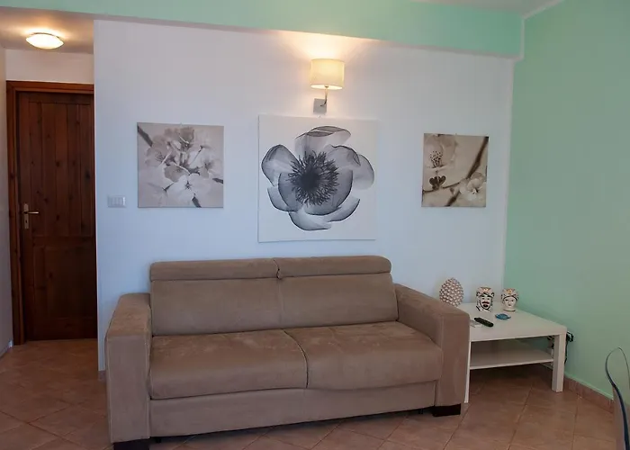 Sunnyhomecefalu39 公寓 切法卢