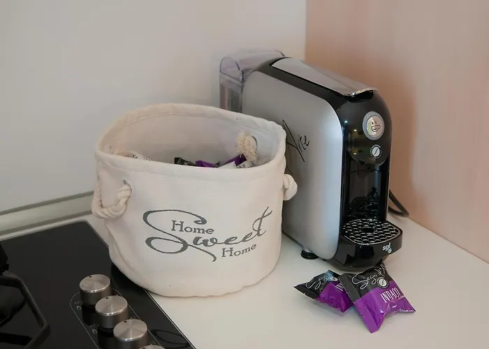 Sunnyhomecefalu39 公寓