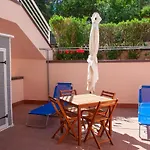Sunnyhomecefalu39 아파트