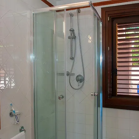 Sunnyhomecefalu39