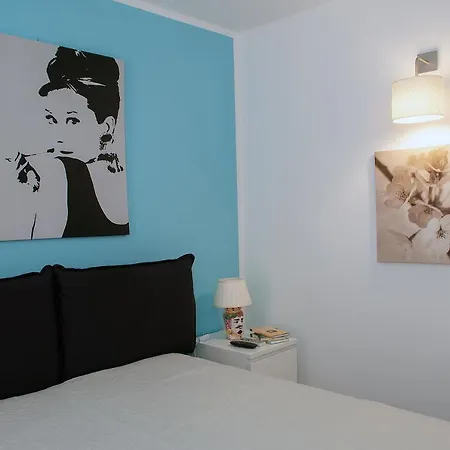 Sunnyhomecefalu39 Appartement *