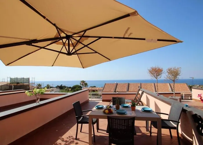 Sunnyhomecefalu39 Apartment *